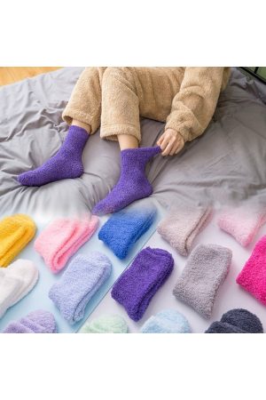 6 Çift Kadın Çok Renkli Kışlık Yün Uyku Çorabı